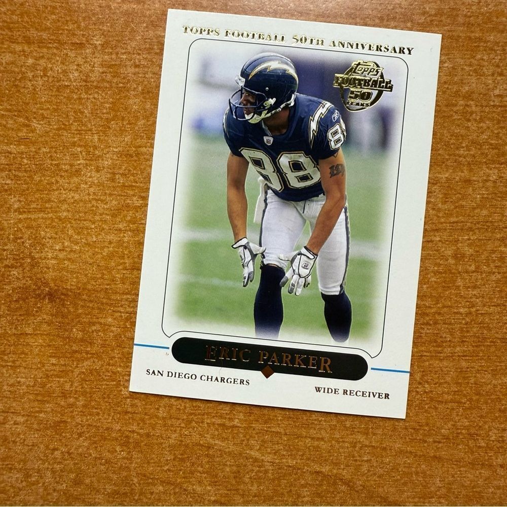 Topps‎ Eric Parker Chargers Card with Black and White Details
